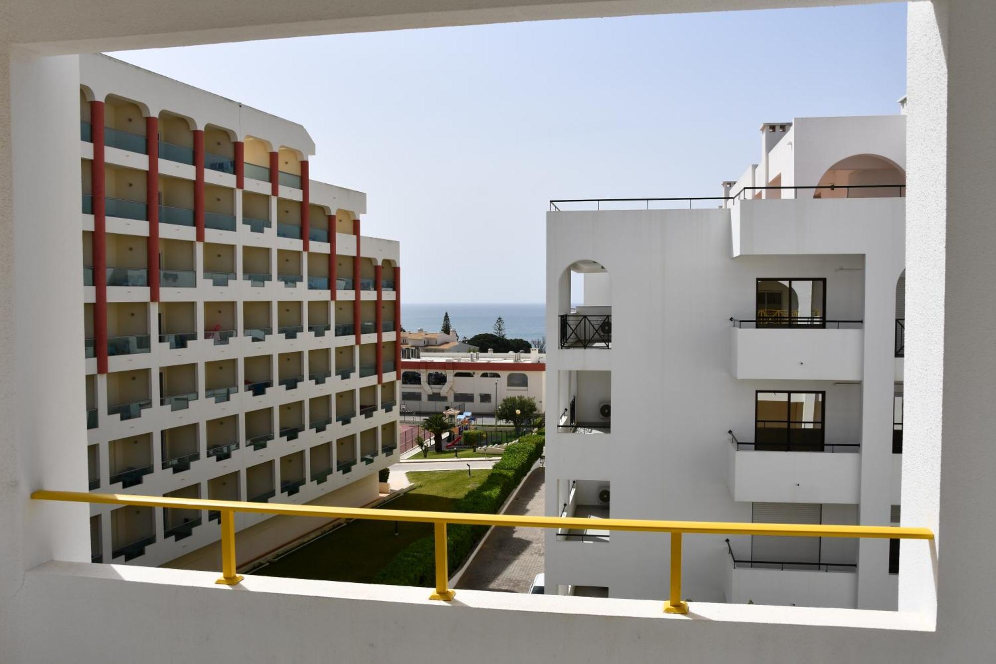 Casa Azul 2 - Senhora Da Rocha, Algarve Apartment Porches  Exterior photo